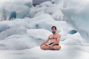 Ученые рассказали о человеке, способном выжить в арктических водах
