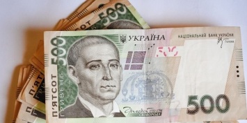 На запорожских рынках расплачиваются фальшивыми купюрами