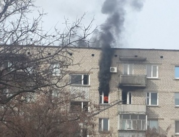 В Запорожской области горела пятиэтажка (Видео)