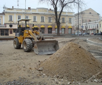 На Тираспольской площади возобновили ремонтные работы (фото)
