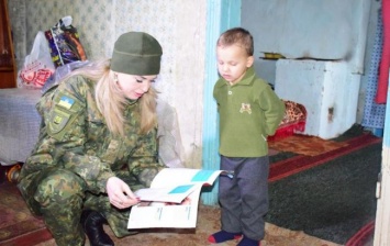За время войны 223 женщины-полицейские Донецкой обл. получили статус участника боевых действий