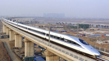 Высокоскоростные поезда запустили в Китае