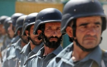 В Афганистане полицейский расстрелял более десятка коллег