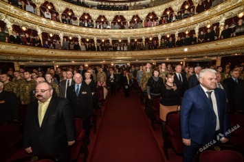 В Оперном театре отпраздновали 85-летие Одесской области (фото)