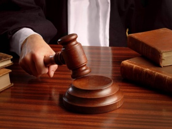 Суд приговорил следователя СБУ за взятку к 7,5 годам тюрьмы