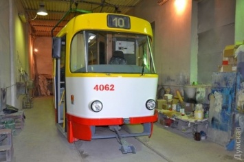 В Одессе появится трамвай, окрашенный по автомобильным стандартам