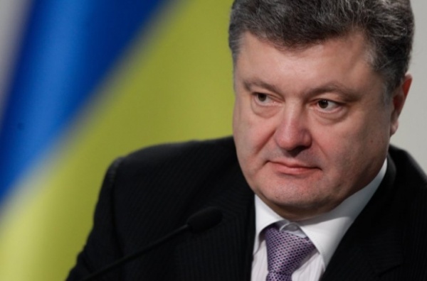 Порошенко хочет провести консультации "нормандской четверки" по ситуации на Донбассе