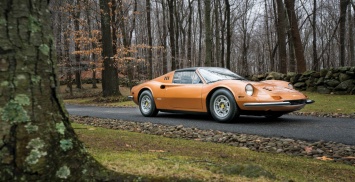 Уникальный автомобиль Ferrari Dino 246 GTS уйдет «с молотка»