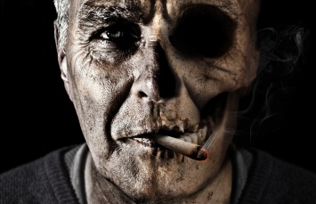 Ученые: Курильщики могут потерять зрение