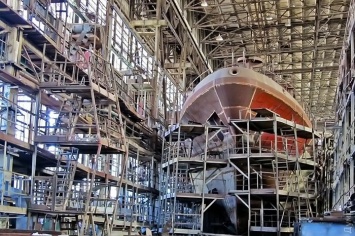 Из траулера в разведчик: "Ленинская кузница" строит корабль для спецопераций ВМСУ