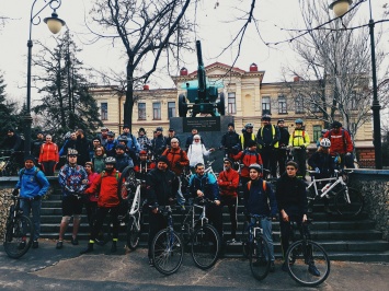 На Херсонщине состоялся велопробег ко дню освобождению города от немецко-фашистских захватчиков