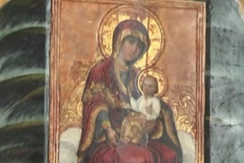 В Чернигове историки и прихожане делят уникальную икону
