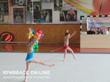 В Кривом Роге состоялся турнир по художественной гимнастике «Саксаганочка» (фото)