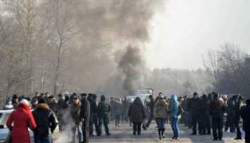 Во Львовской области перекрыли дорогу к границе - из-за свалки в зоне отдыха