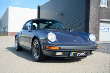 На аукционе продается уникальная модель Porsche 911 Carrera 1988 года