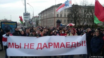 В Беларуси судят участников акций против декрета "о тунеядстве"