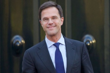 Премьер Нидерландов победил праворадикального соперника на выборах