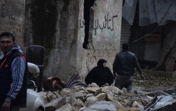 Авианалет на мечеть в Сирии: погибли более 40 человек