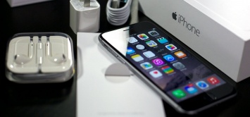 Эксперты рассказали, как сэкономить на покупке iPhone 10 тысяч рублей