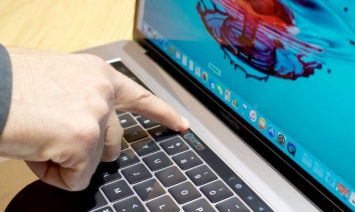 Хакеры взломали Touch Bar новых MacBook Pro на конкурсе Pwn2Own