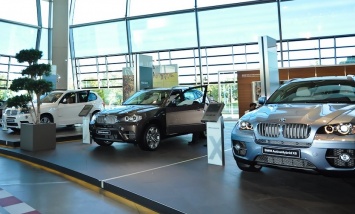 В российском офисе BMW принялись за повышение цен