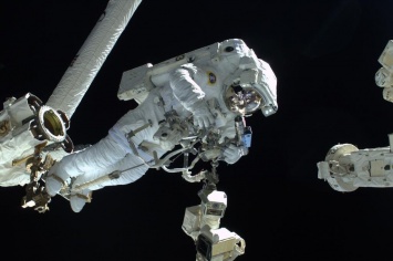 Астронавты на МКС трижды выйдут в открытый космос весной этого года