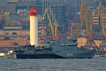 В Одесский порт зашли корабли НАТО: как и когда зайти на борт