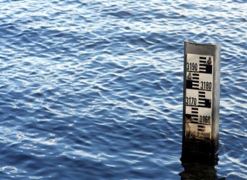 Спасатели предупреждают о значительном подъеме уровня воды в реках Украины