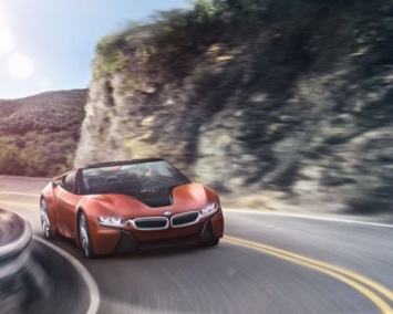 BMW выпустит самозаводящееся беспилотное авто к 2021 году
