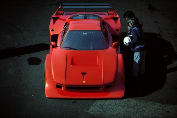 Шире некуда. Фантастический тюнинг легендарного купе Ferrari F40