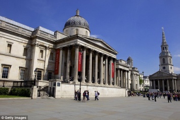 В Национальной галерее в Лондоне мужчина напал на картину Гейнсборо с отверткой