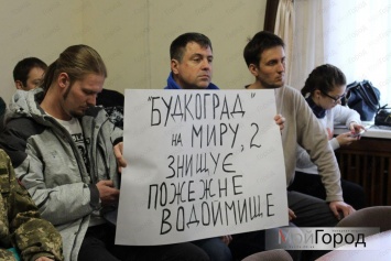 Николаевские депутаты хотят через исполком снести будки на газонах "Колоса"