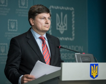 Представитель Порошенко в Раде требует от депутатов освободить украинских военных от декларирования доходов