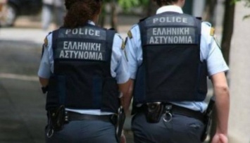 Полиция Греции перехватила восем подозрительных почтовых пакетов