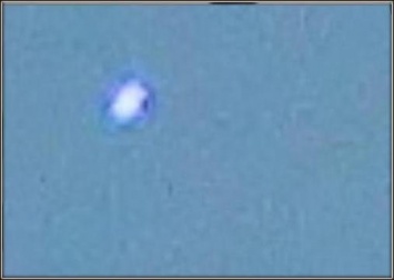 Жительница штата Небраска сфотографировала неизвестный объект в небе