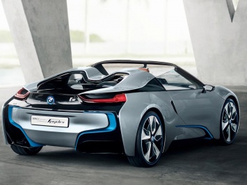 В сеть просочились первые данные о тестах нового BMW i8 Spyder