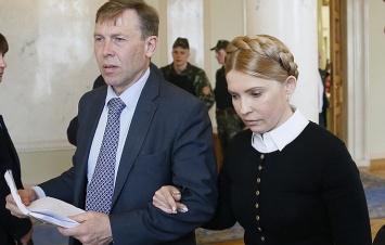 Партия Тимошенко требует вернуть кружевные трусики в повестку Верховной Рады