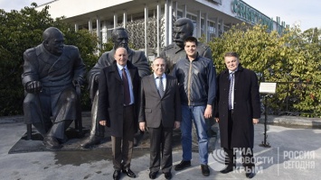 Крымчане убедили иностранных депутатов в легитимности референдума 2014 года - Мурадов