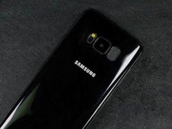 Док-станция для Samsung Galaxy S8 и Galaxy S8 Plus будет стоить €149,99