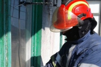 Труп пенсионера обнаружили спасатели на полу в квартире Мирнограда