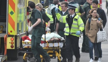 Теракт в Лондоне: полиция задержала семь подозреваемых