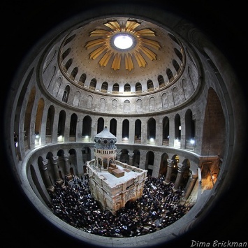Гробнице Христа грозит "катастрофическое" разрушение - ученые