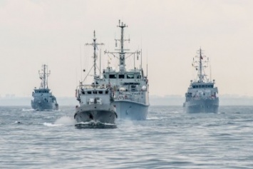 В море под Одессой корабли Украины и НАТО провели масштабные учения