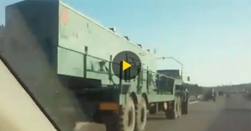 В Крыму заметили новые военные колонны армии РФ: опубликовано видео