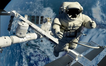 На МКС астронавты готовятся к проведению очередных работ в космосе