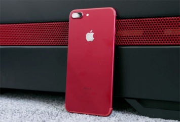 Предзаказ в РФ на красный iPhone 7 доступен с 24 марта