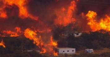 Американец устроил масштабный пожар из-за книг (Видео)