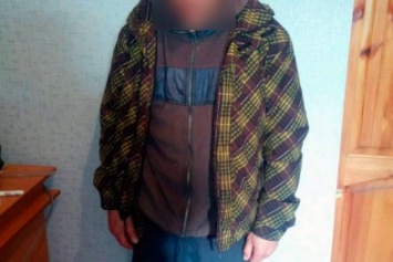 В Балаклее полицейские задержали мародера, который "обнес" квартиру соседей и школу (ФОТО)