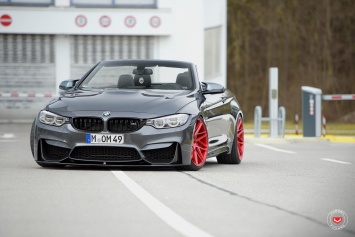 BMW представила кабриолет M4 с красными дисками