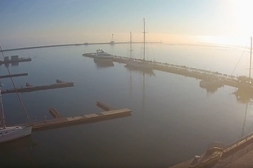 Потрясающее видео рассвета в одесском порту (ВИДЕО)